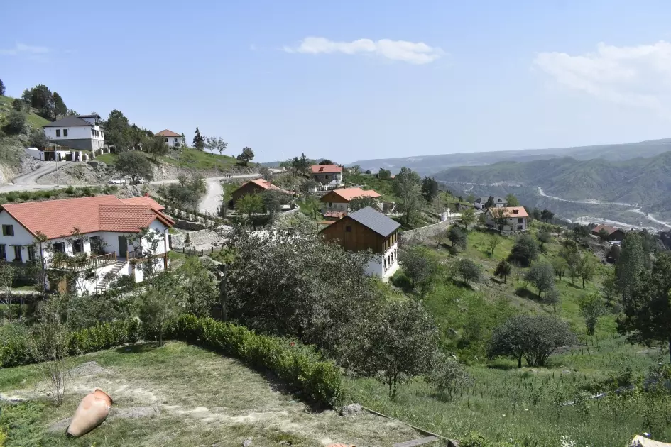Azad Laçın gözəlliklər diyarına çevrilib - FOTO