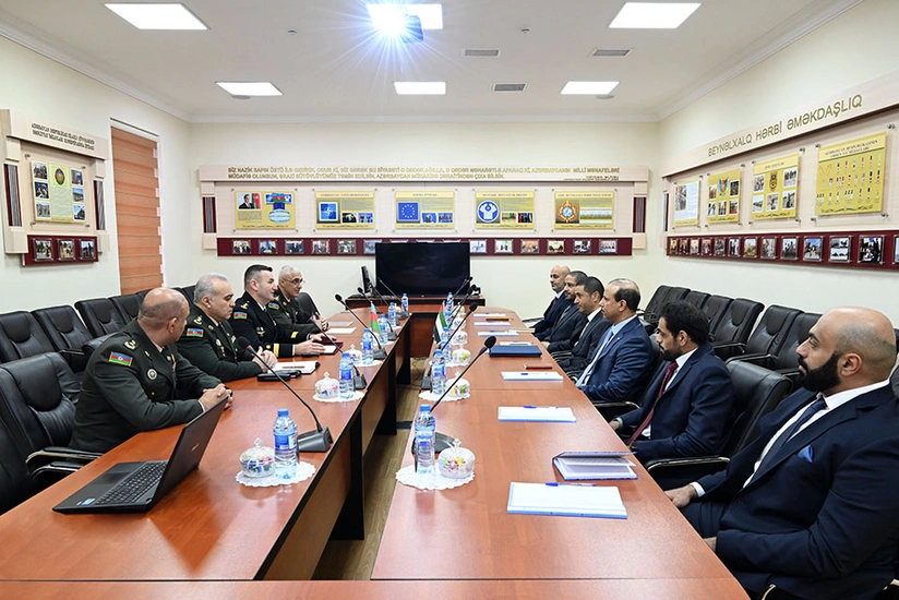 BƏƏ ilə Azərbaycan arasında hərbi əməkdaşlıq məsələsi müzakirə olundu