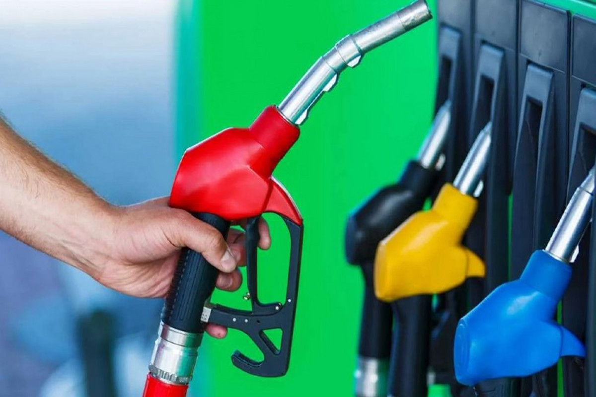 Azərbaycana Aİ-95 markalı benzinin idxalı 88%-dən çox artıb