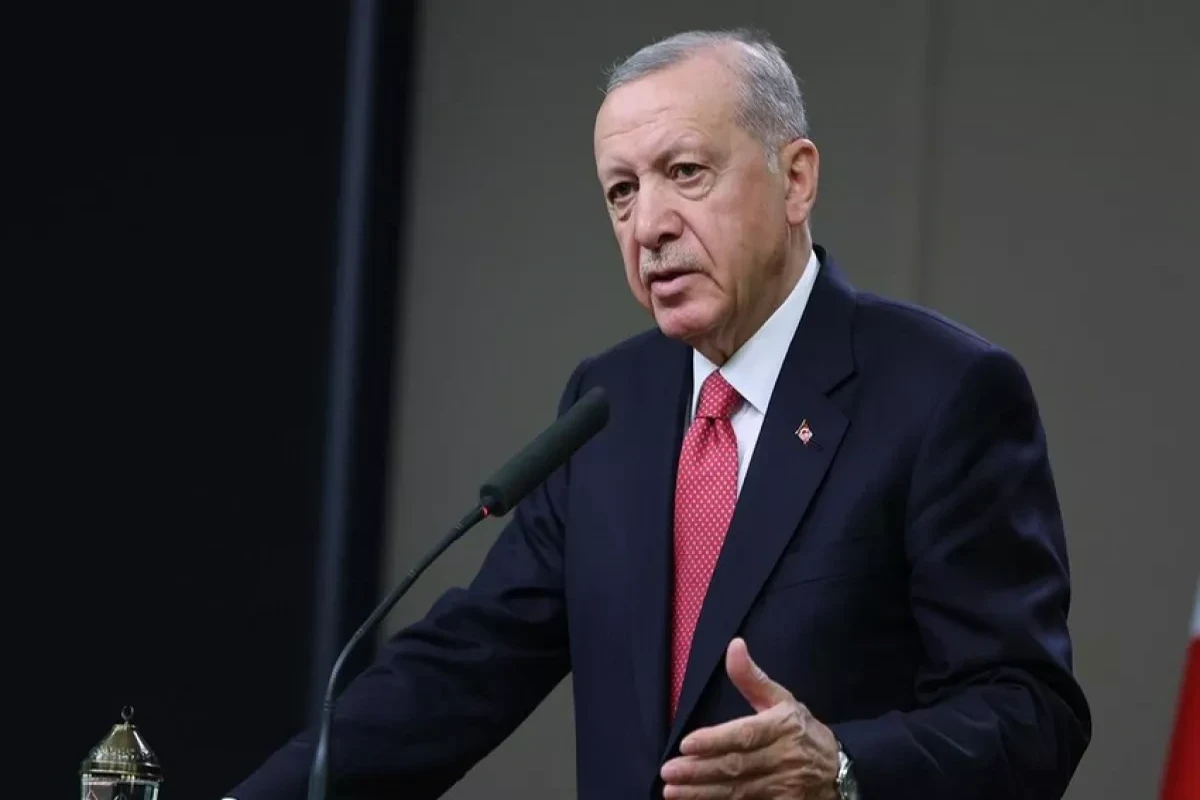 Ərdoğan Qara dənizdə gəmilərə edilən dron hücumları ilə bağlı xəbərdarlıq edib