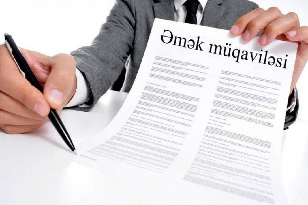 Azərbaycanda əcnəbilərlə əmək müqaviləsi bağlanmasına icazə veriləcək 