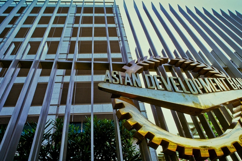 ADB xarici şoklara qarşı həssaslığı azaltmaqda Azərbaycana kömək edəcək