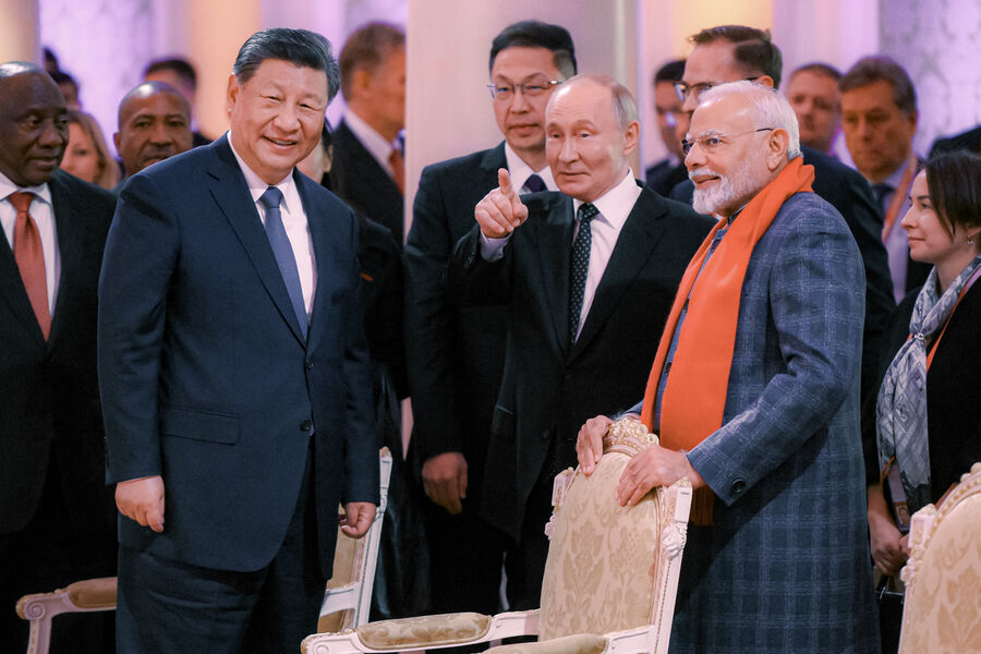 Putin: Hindistan və Çin Rusiyanın yaxın dostudur
