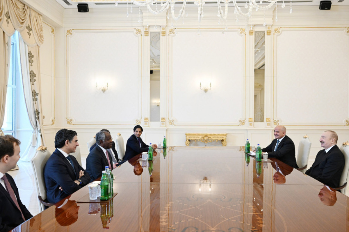 Prezident “Global Infrastructure Partners” şirkətinin baş icraçı direktorunu qəbul edib