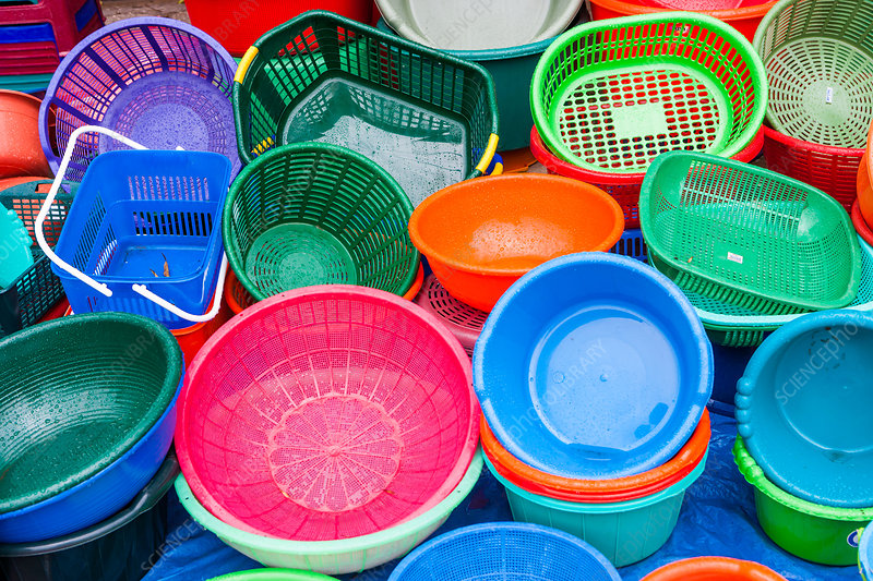 Azərbaycan plastmassa idxalına yarım milyard dollaradək xərc çəkdi 