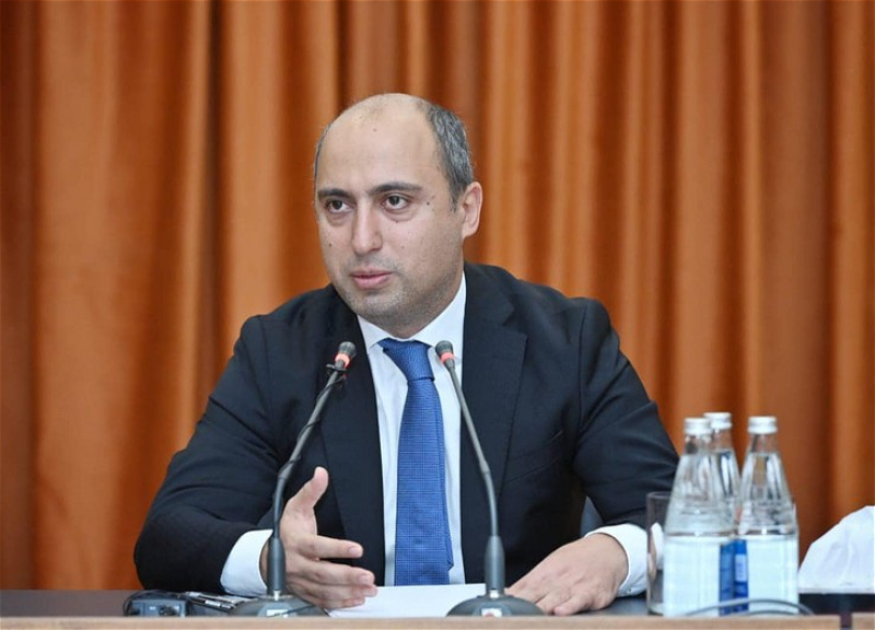 Kənd məktəbində bir uşağın illik orta xərci bir neçə nəfərin Bakıda özəl təhsilinə bərabərdir - Nazir