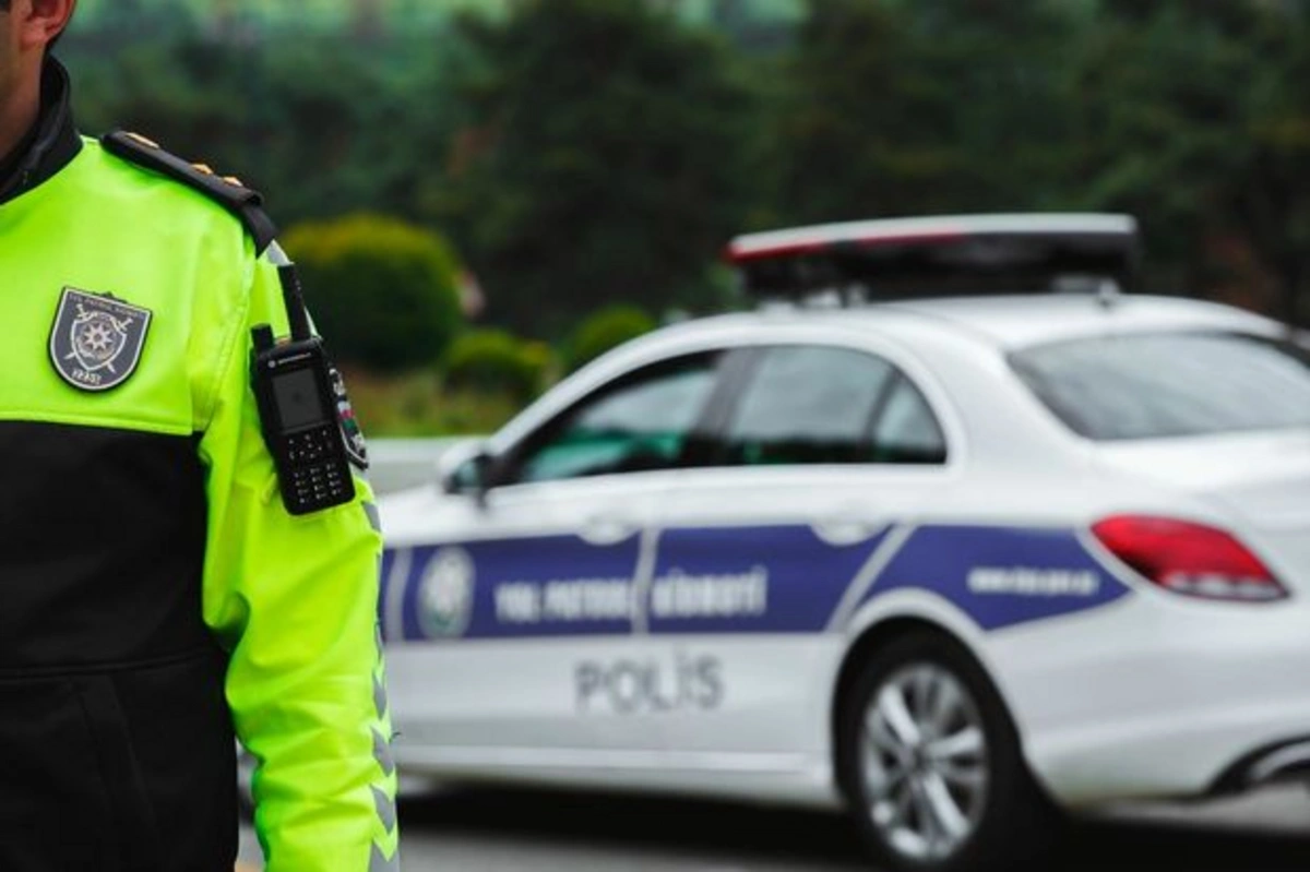 Yol polisi dağlıq yollarda hərəkət edən sürücülərə xəbərdarlıq edib