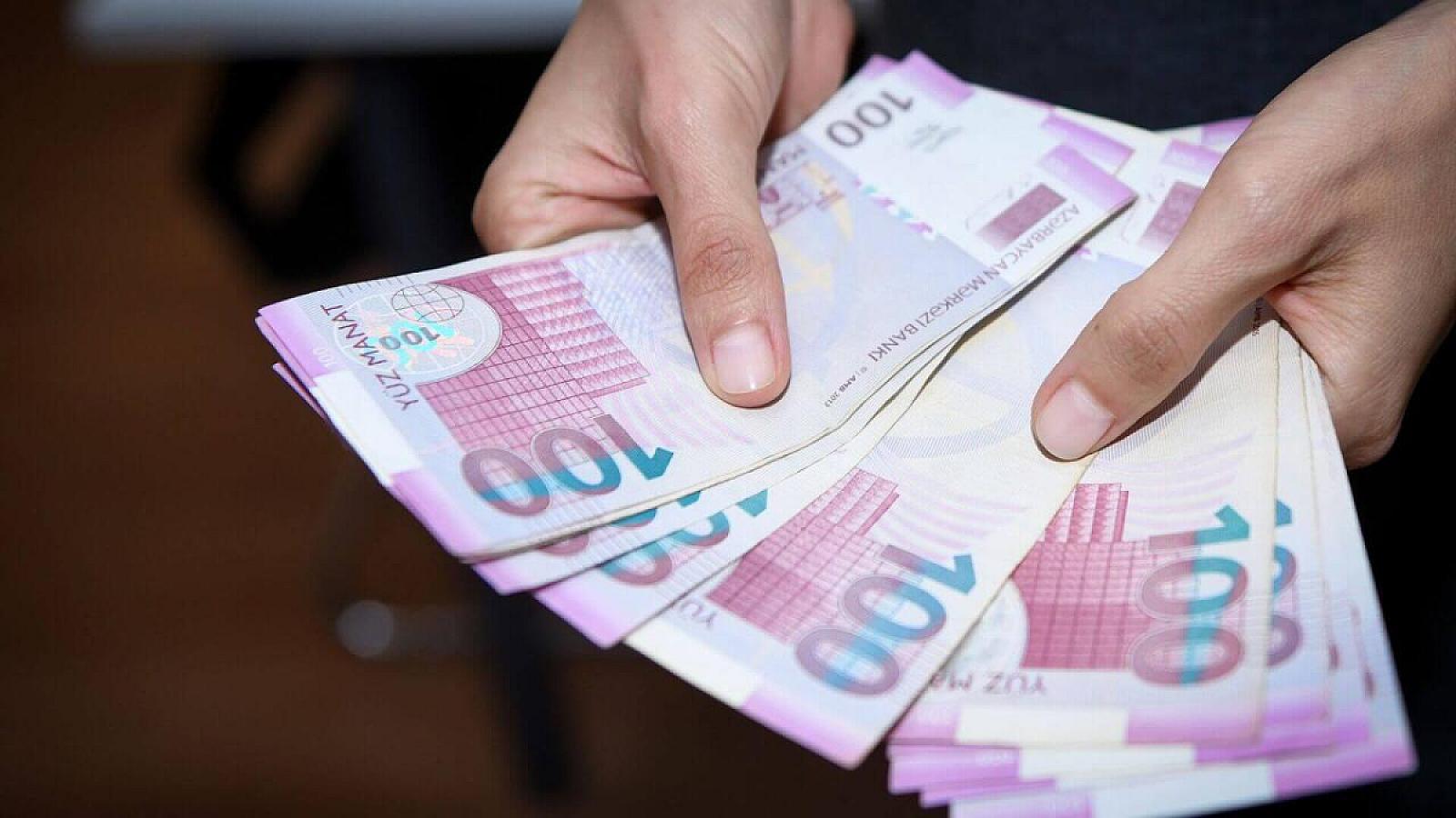 Məzuniyyətə çıxan işçilərin maaşının ödənilməsi ilə bağlı yeni qayda müəyyən edilir 