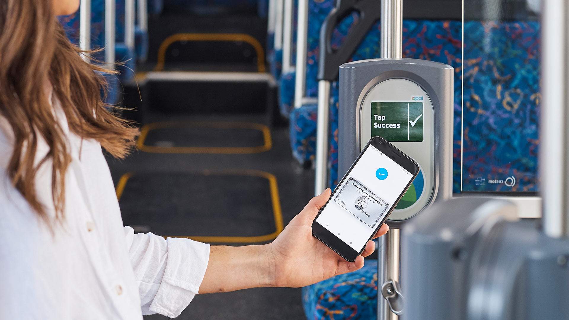 Bakıda avtobuslarda NFC-ni dəstəkləyən bank kartları ilə ödənişin tətbiqinə başlanılır 