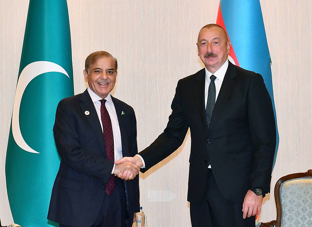 Şahbaz Şərif Azərbaycan Prezidentini təbrik edib