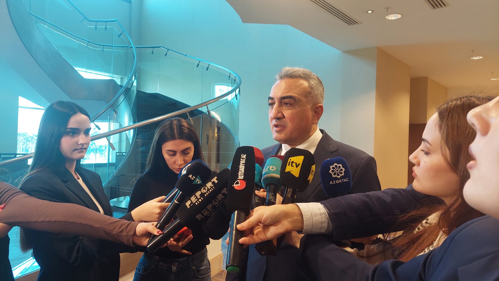 Son illər ərzində vəkillik dinamik inkişaf edir, vəkillərin sayı durmadan artır - Anar Bağırov
