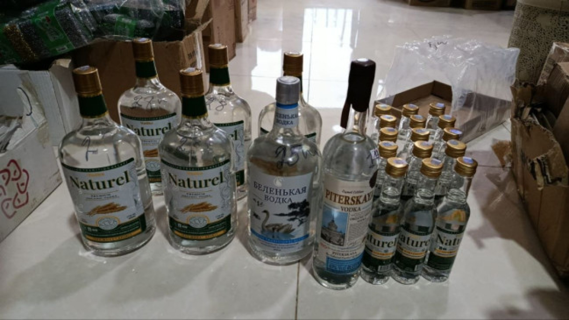 Lənkəran və Astarada marketlərdə saxta alkoqollu içkilər aşkarlanıb
