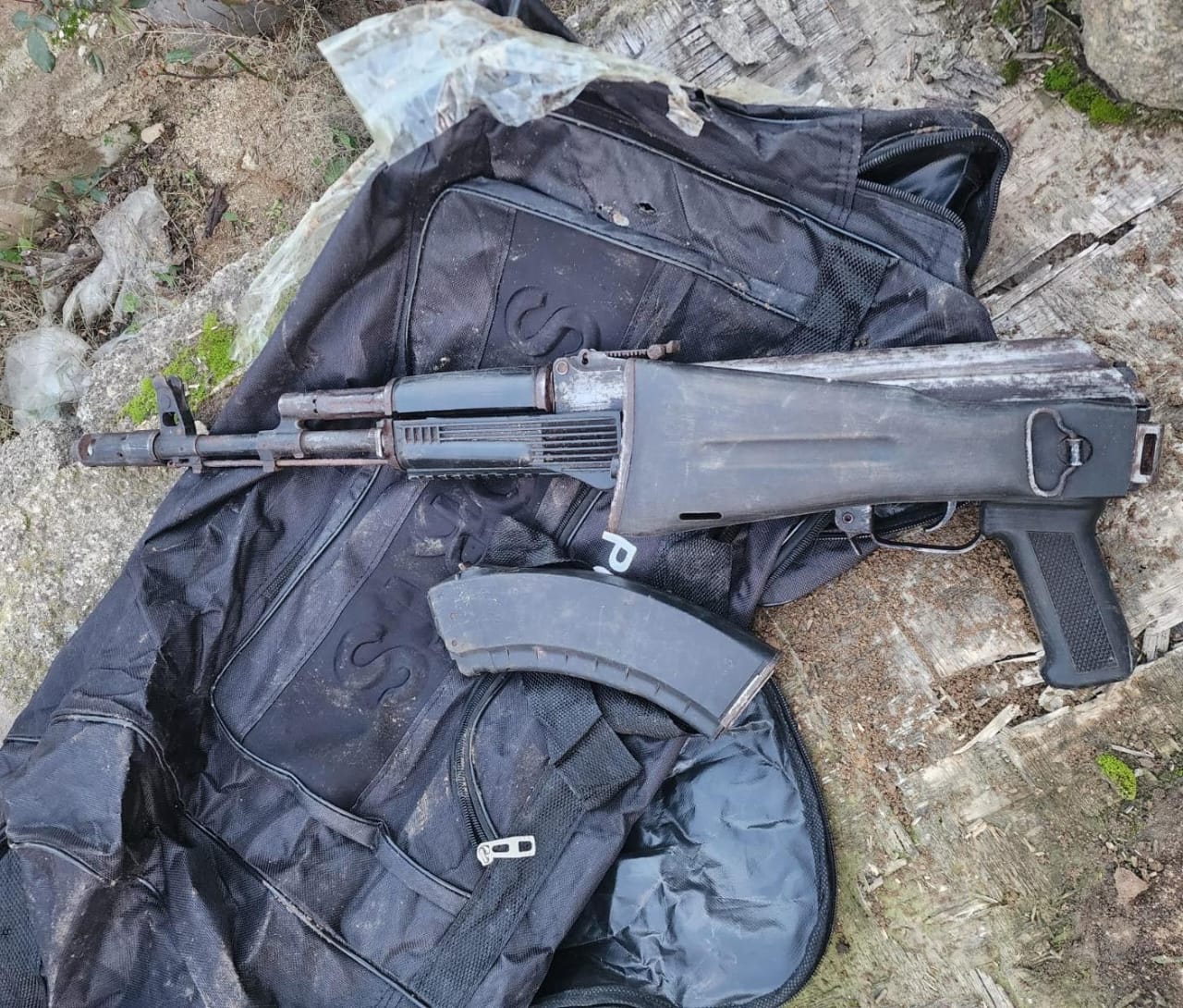 Bakıda məhkuma məxsus gizlədilmiş avtomat aşkarlandı