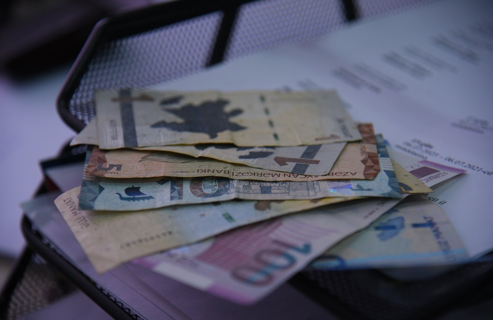 Ticarət və xidmət sektoruna kredit qoyuluşları artıb