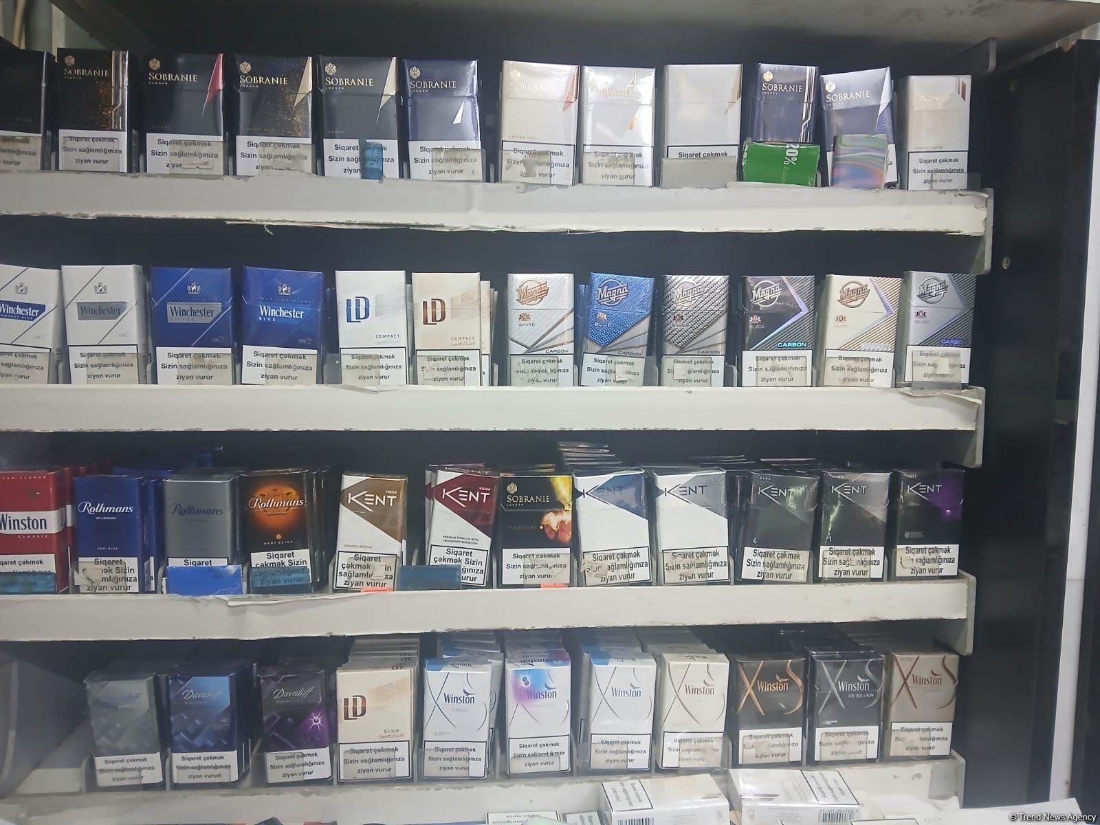 Azərbaycanda siqaret istehsalı 15%-dən çox artıb