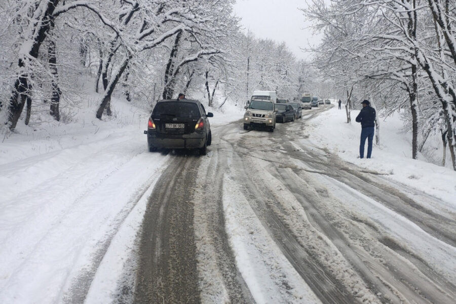 Sabah 10 dərəcə şaxta olacaq, yollar buz bağlayacaq