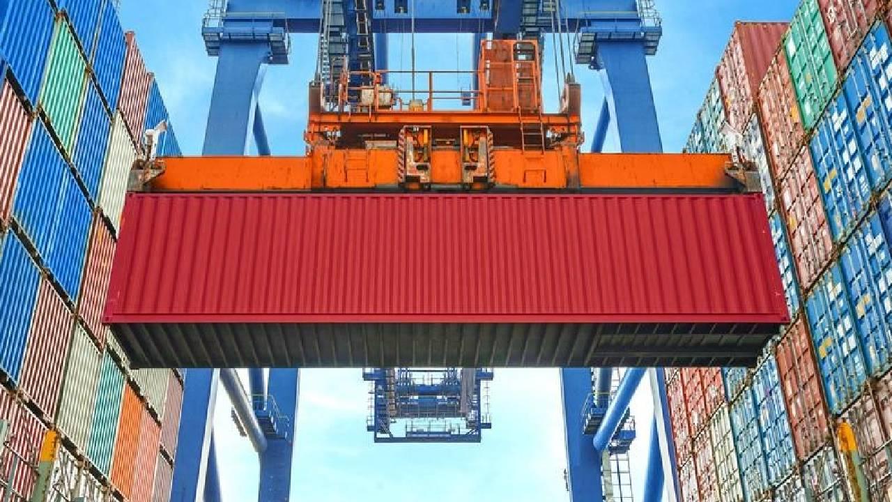 Türkiyə qonşu ölkələrə 28 milyard dollarlıq mal ixrac edib