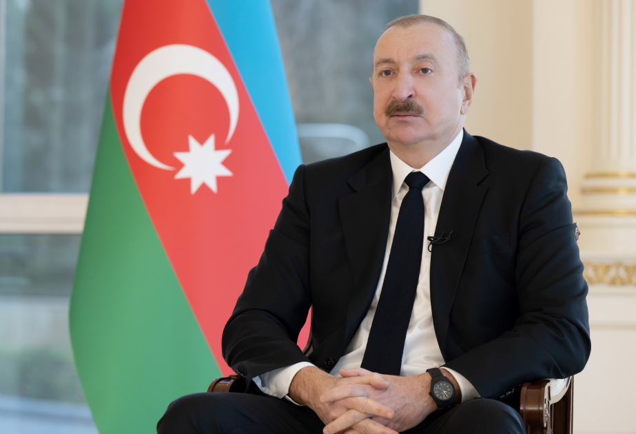Azərbaycan Prezidenti: Biz bütün dövrlərdə dilimizi qorumuşuq