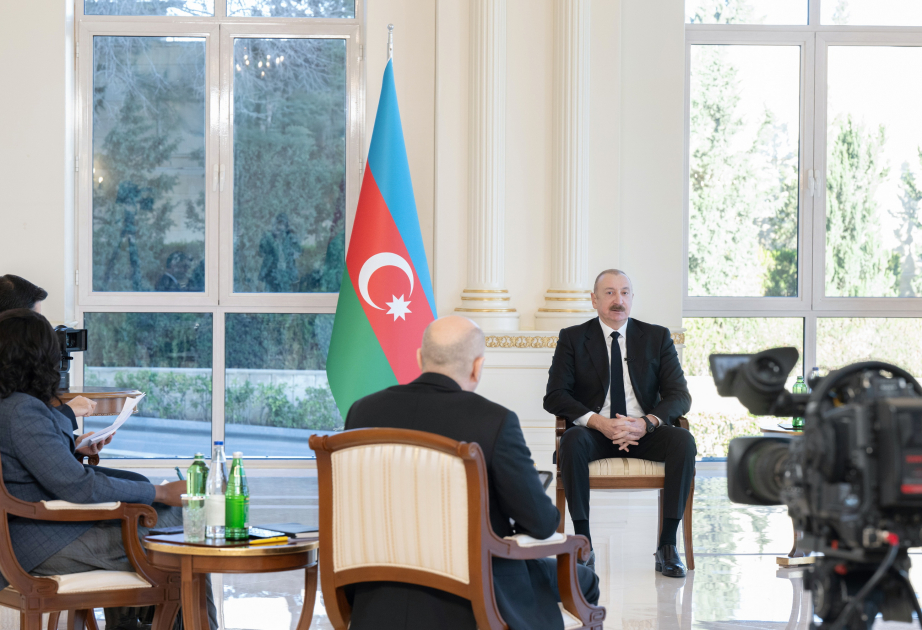 Prezident: Azərbaycan dilini qorumaq hər birimizin vəzifəsidir