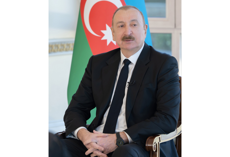 Prezident: Elmi inkişaf etdirmək istəyiriksə, sadəcə, elmi işçiləri işlə təmin etmək yox, islahatlara getməliyik