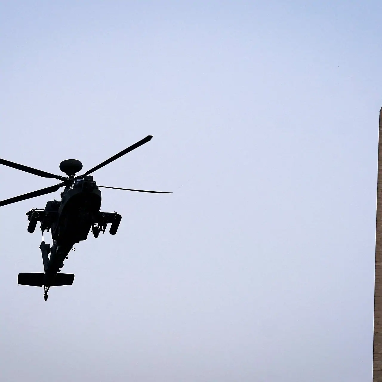 ABŞ-nin xüsusi təyinatlı hərbi helikopterləri Böyük Britaniyaya yerləşdirildi