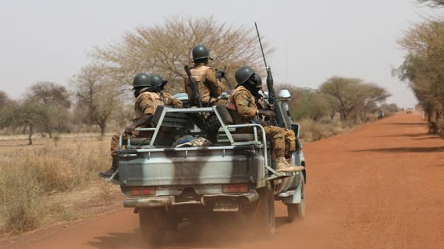 Burkina Fasoda dövlət çevrilişi cəhdinin qarşısı alınıb 