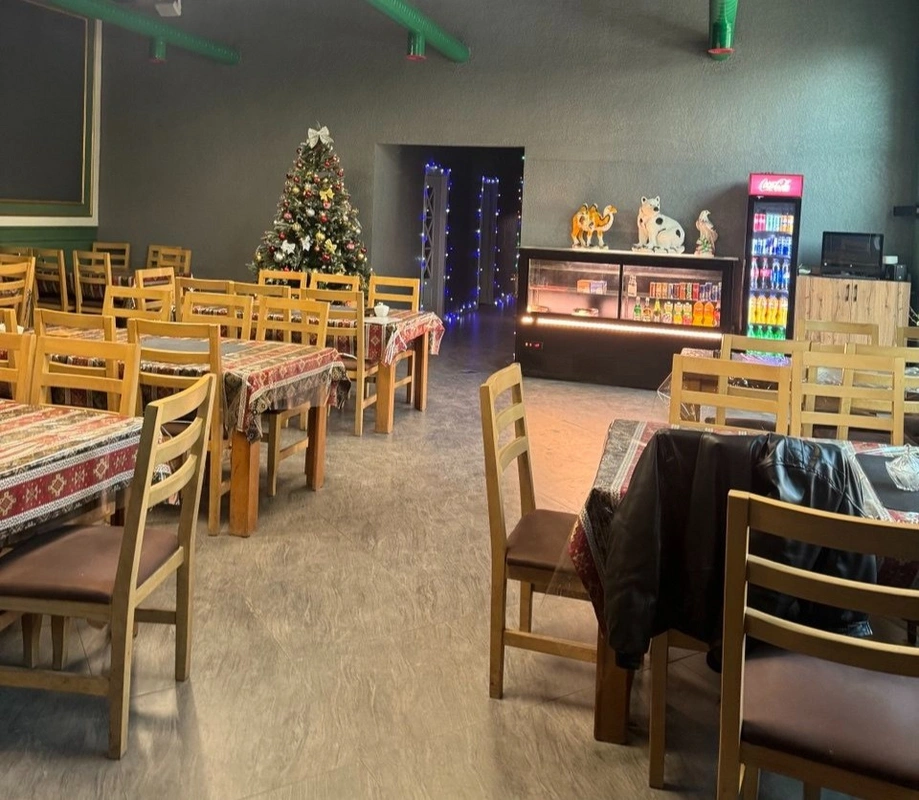 Cəlilabadda "Hoqqa" çay evində istehlaka yararsız içkilər aşkarlanıb - FOTO