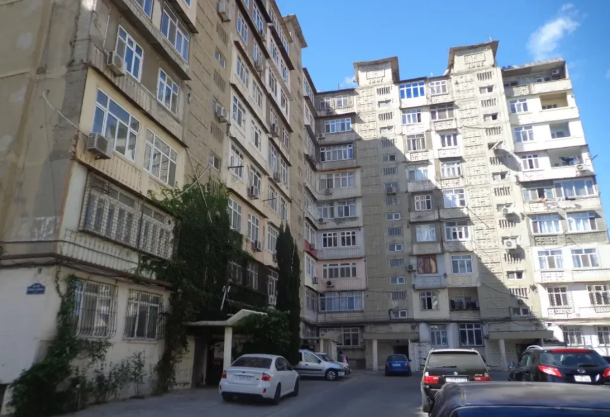 Bakıda köhnə tikili mənzillər nə qədər bahalaşıb? - CƏDVƏL