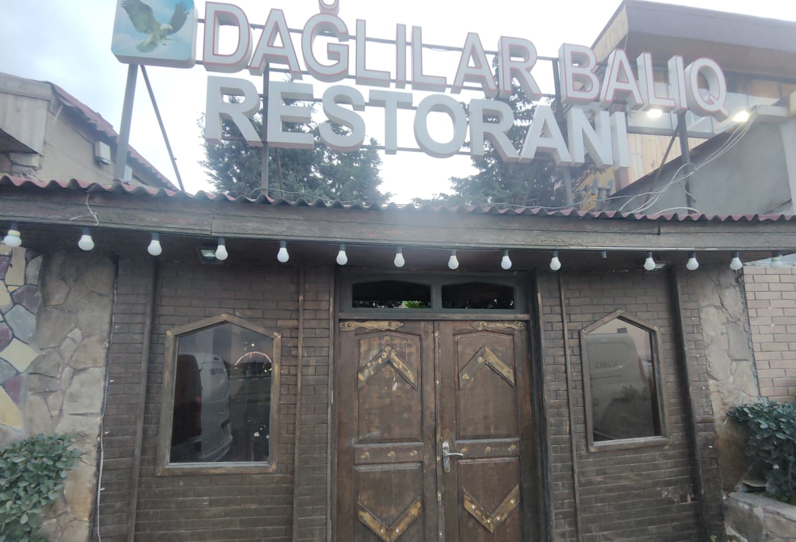 “Dağlılar Balıq” restoranında nöqsanlar aşkarlanıb - FOTO