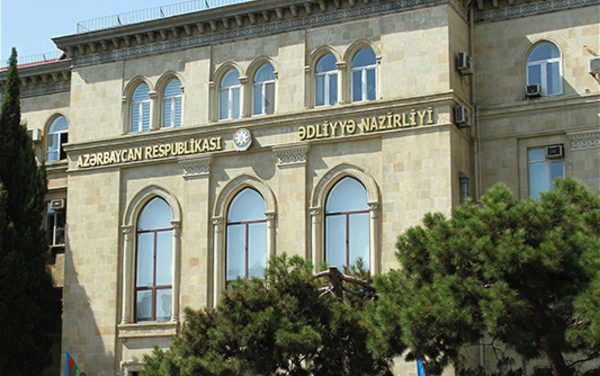 Azərbaycandakı bütün siyasi partiyalar üzvlük reyestrini yeniləyib