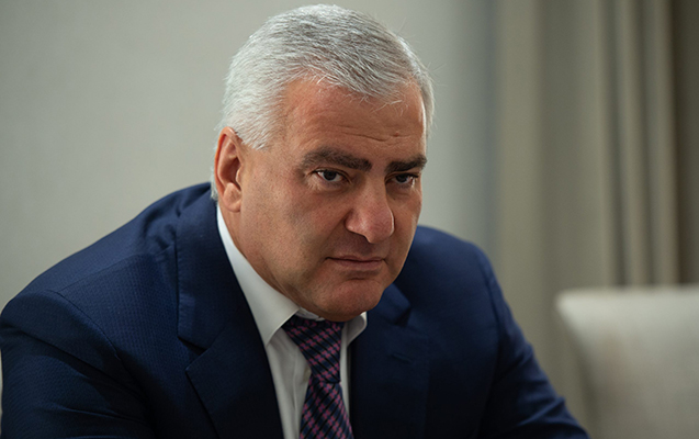 Karapetyan ev dustaqlığına buraxılıb
