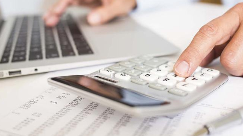 Dövlət büdcəsinin xərcləri proqnozdan 2.8 mlrd. manat az icra edilib
