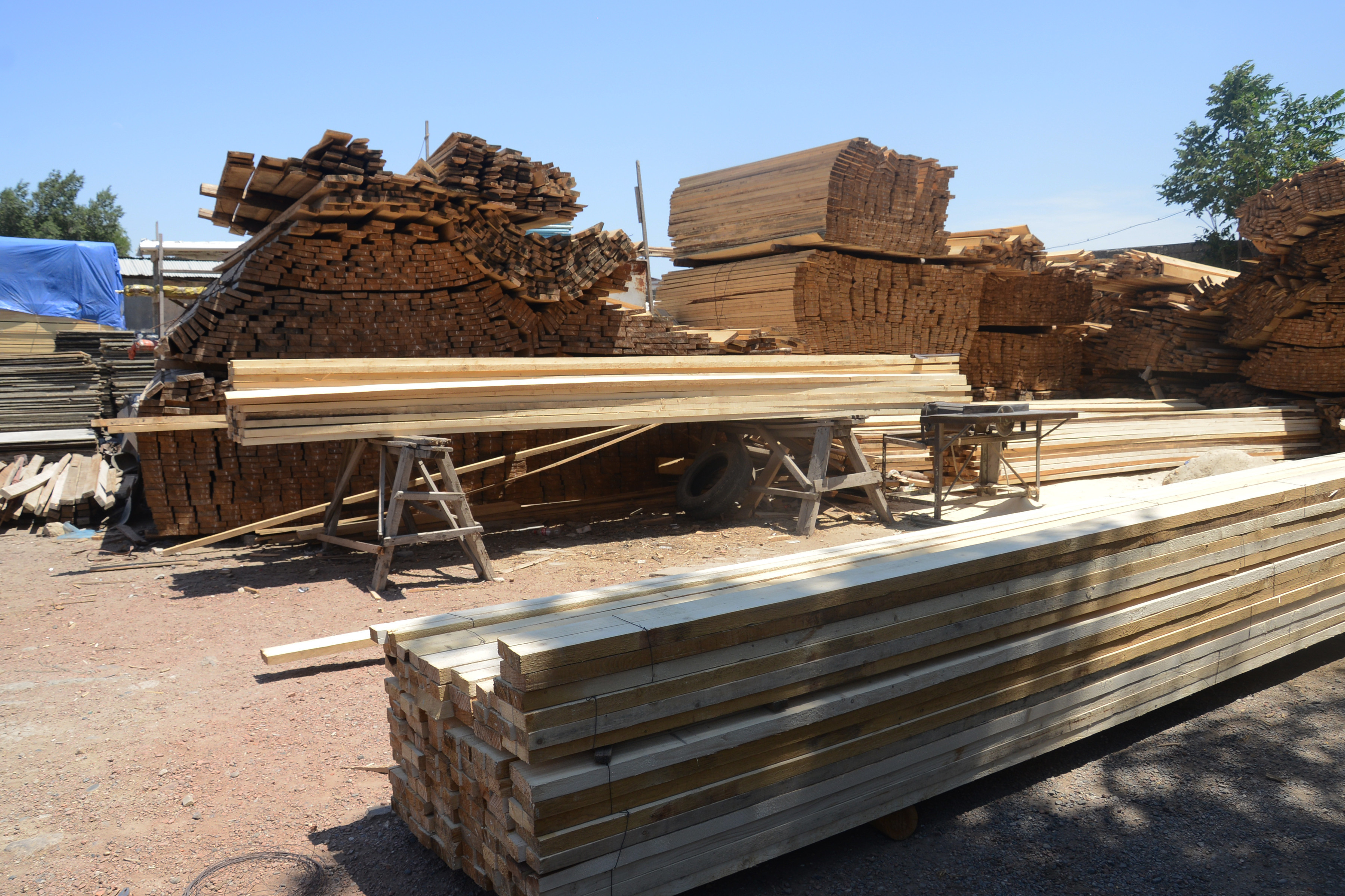 Azərbaycanda tikinti materiallarının istehsalı azalıb