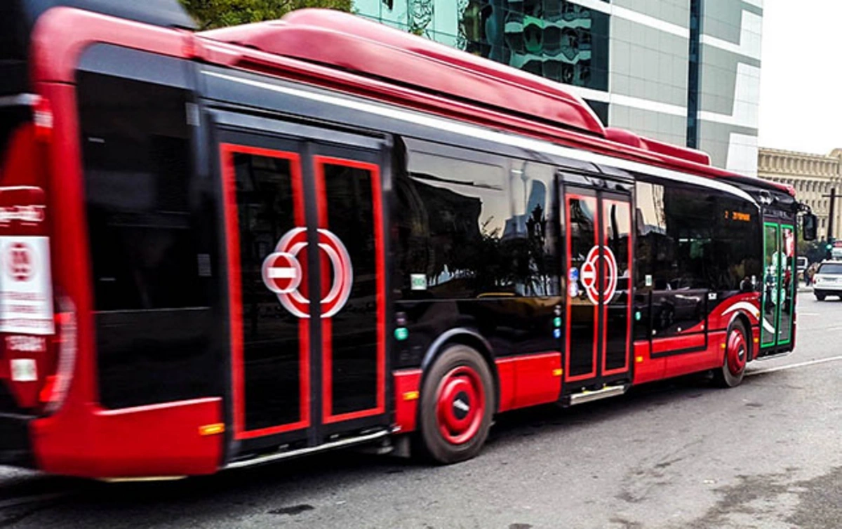 Gəncədə "BakuBus"a məxsus avtobus piyadanı vurub