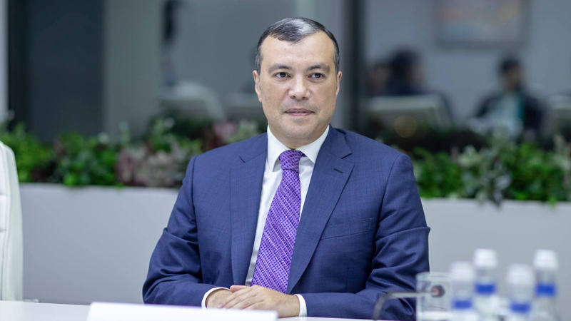 Sahil Babayev sabiq bankiri direktor təyin etdi - FOTO