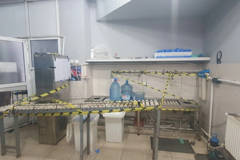AQTA 32 su istehsalı müəssisəsində yoxlama keçirib, nöqsanlar aşkarlanıb - FOTO