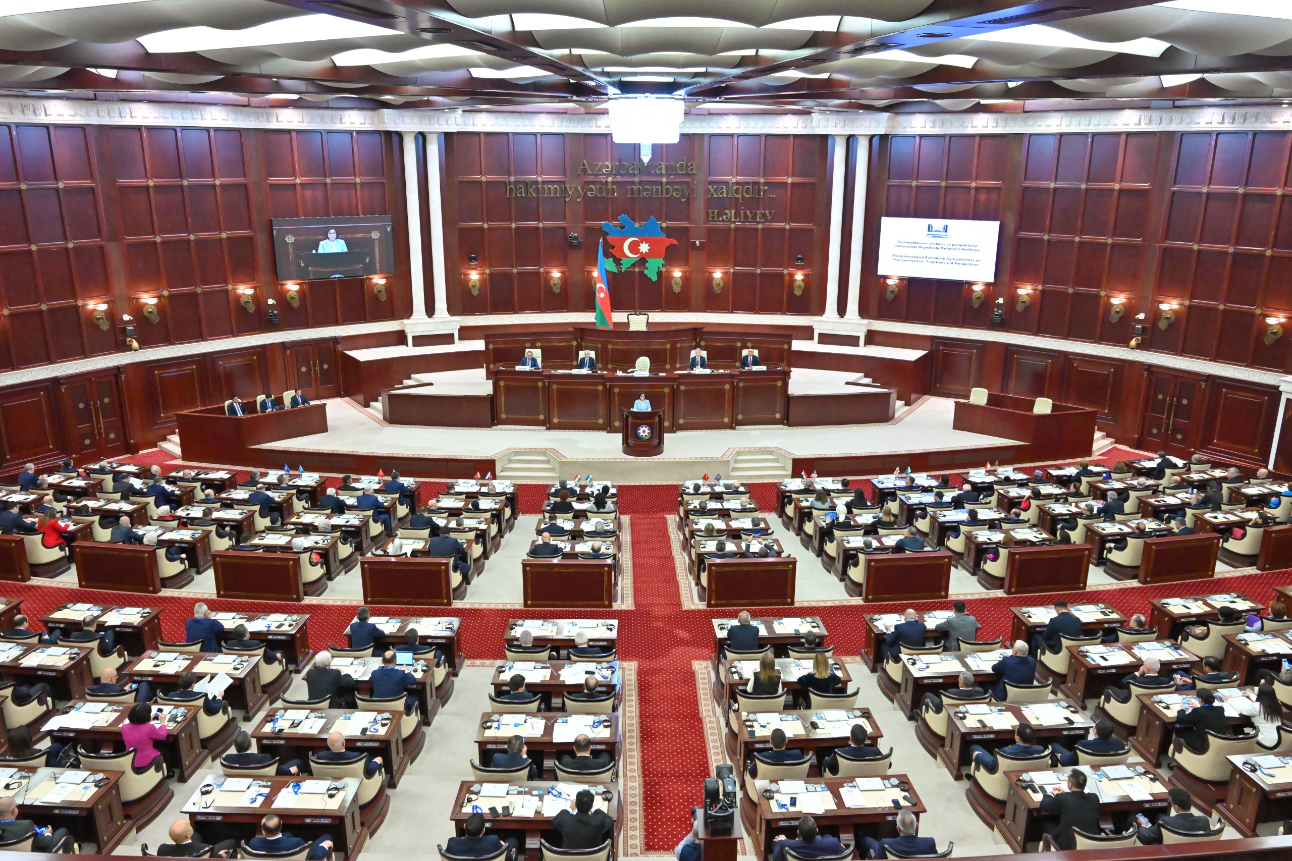 Azərbaycanda “Palatalar haqqında” qanun qəbul edilməsi təklif edilir 
