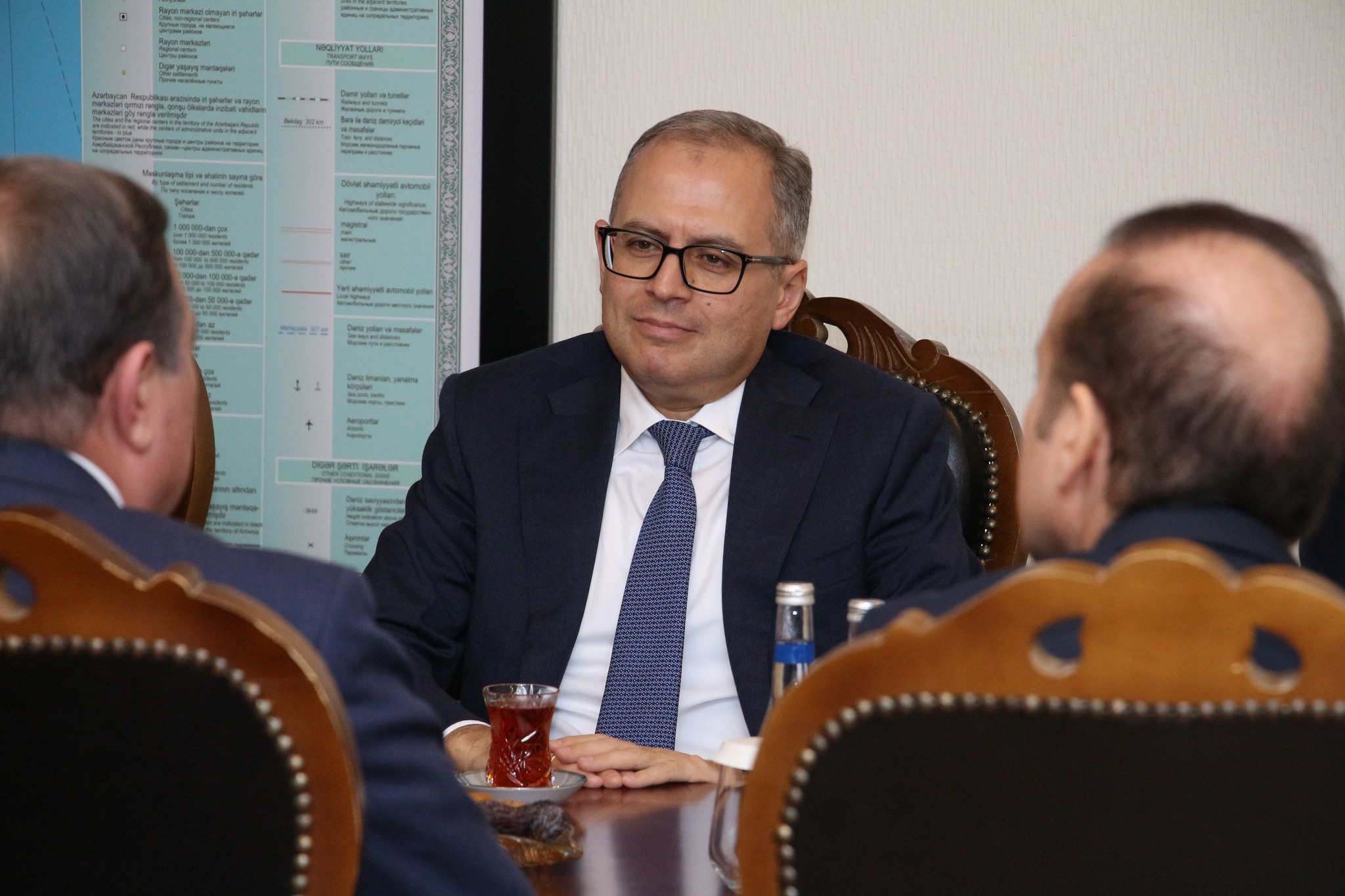 Bakıda icra başçısından yeni təyinatlar: nümayəndələrini dəyişdi