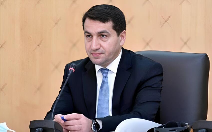 Hikmət Hacıyev İran XİN başçısının müavini ilə görüşüb