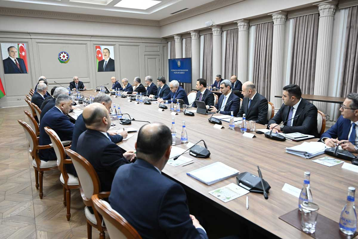 Nazirlər Kabinetində Xəzər dənizinin və Bakı buxtasının ekoloji vəziyyətinə dair iclas keçirilib