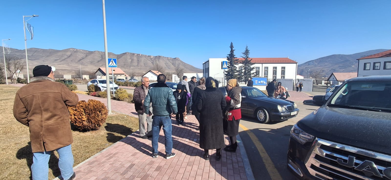 Növbəti köç karvanları Xankəndi və Xocalıya çatıb