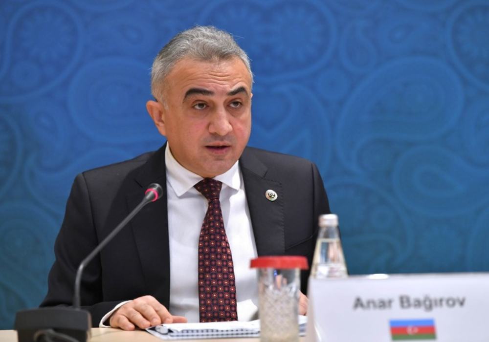 Azərbaycanda aktiv fəaliyyətdə olan vəkillərin sayı açıqlanıb