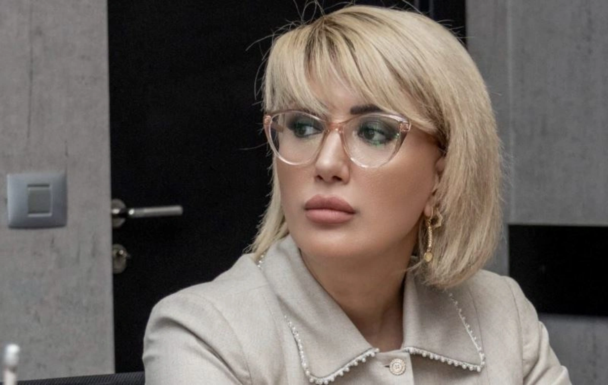 Günel Gözəlova vəzifəsindən ayrılıb