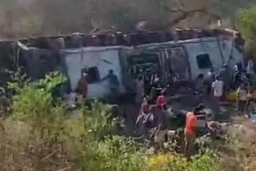 Braziliyada avtobus qəzasında azı 15 nəfər ölüb
