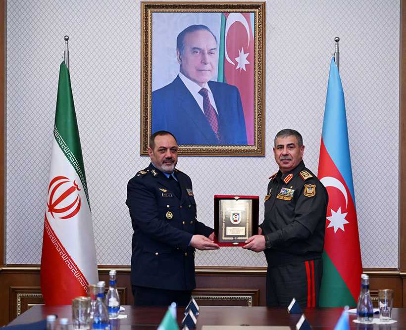 Azərbaycan və İran müdafiə nazirləri regional təhlükəsizliyi müzakirə edib - FOTO - VİDEO