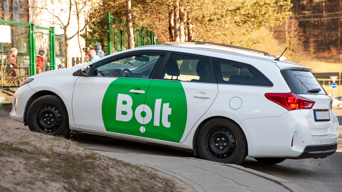 "Bolt" taksi şirkəti tariflərini artırdığını açıqlayıb