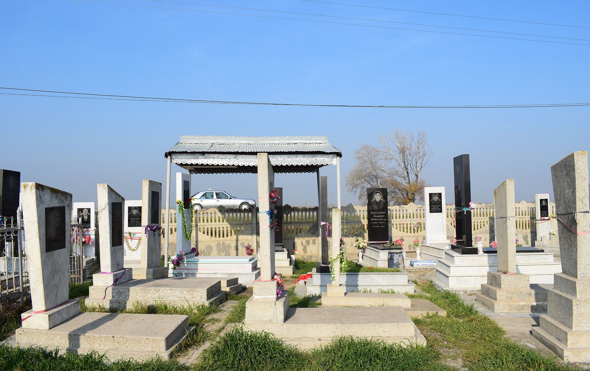 Bu gün bilinmir qəbiristanlıqlar hansı qurum tərəfindən idarə olunur – Deputat