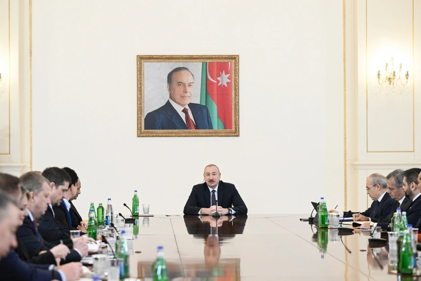 Prezident: Üzərində işlədiyimiz layihələrdən biri "Tramp Marşrutu" vasitəsilə ötürücü xəttlərin çəkilməsidir