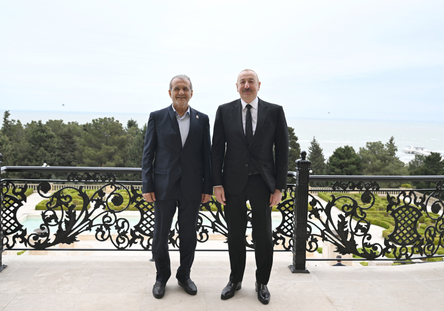 Prezident: Son dövrdə Azərbaycan-İran münasibətlərinin dinamikasının artması məmnunluq doğurur