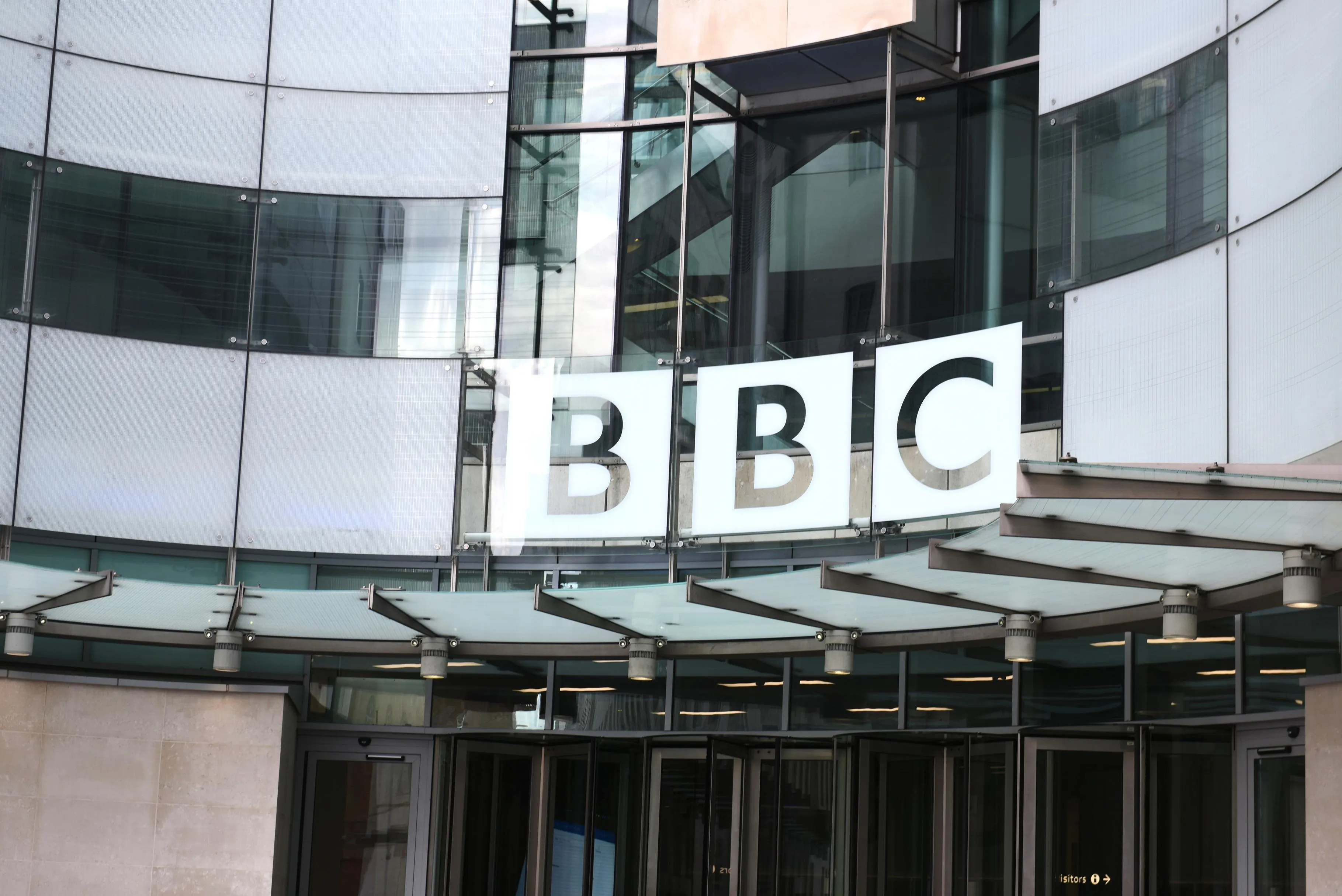 "BBC" işçilərini ixtisar edəcək